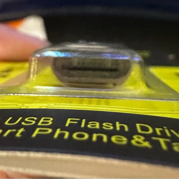 NIB Lightning to USB Camera Adapter / Memory Card Transfer DeviceNWT 🏷️